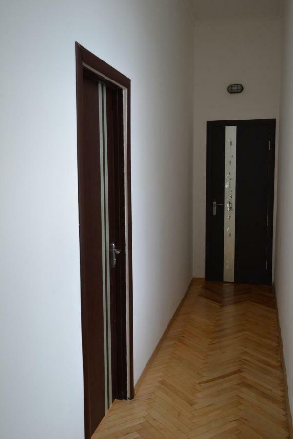 21/9 Baker Street Vandrerhjem Lviv Eksteriør bilde